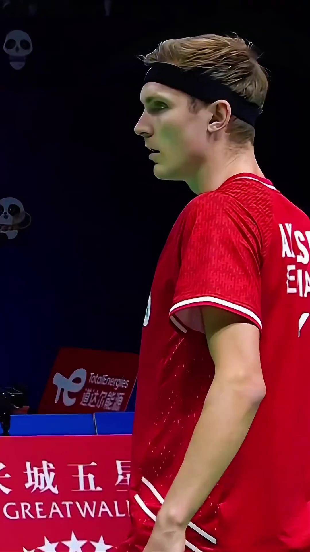 雷速体育直播入口-中国羽毛球队险胜法国羽毛球队，安赛龙统治全场