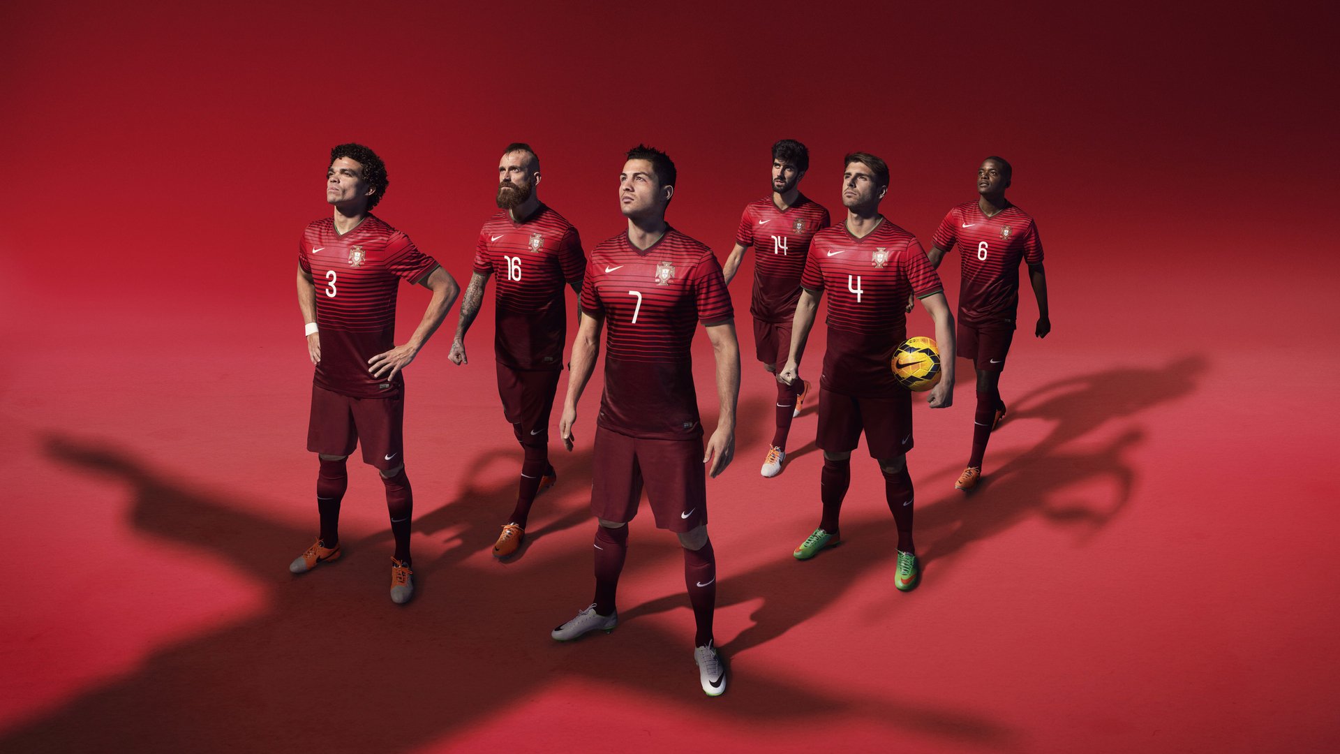 当希腊神话遇上蓝黑军团，梅西意外成为全场焦点